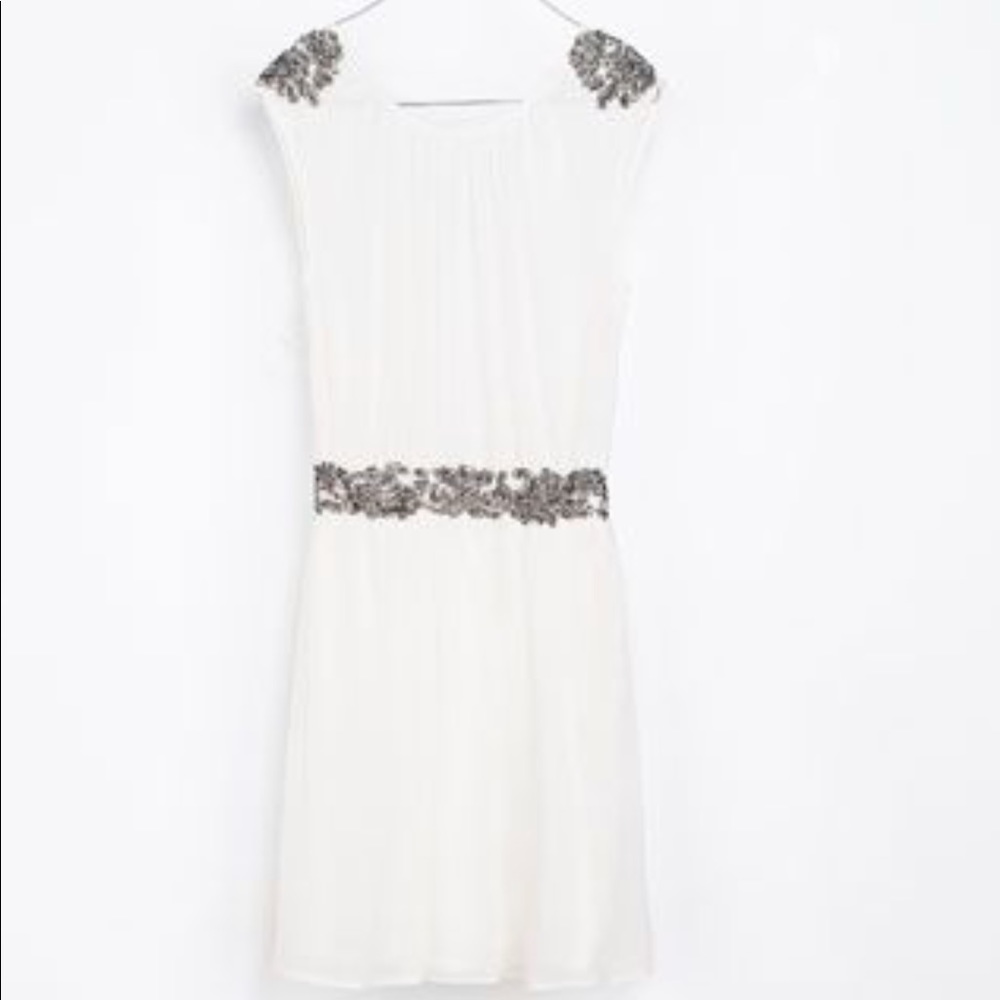⚪️Frock Zara Trafaluc dress ⚪️
